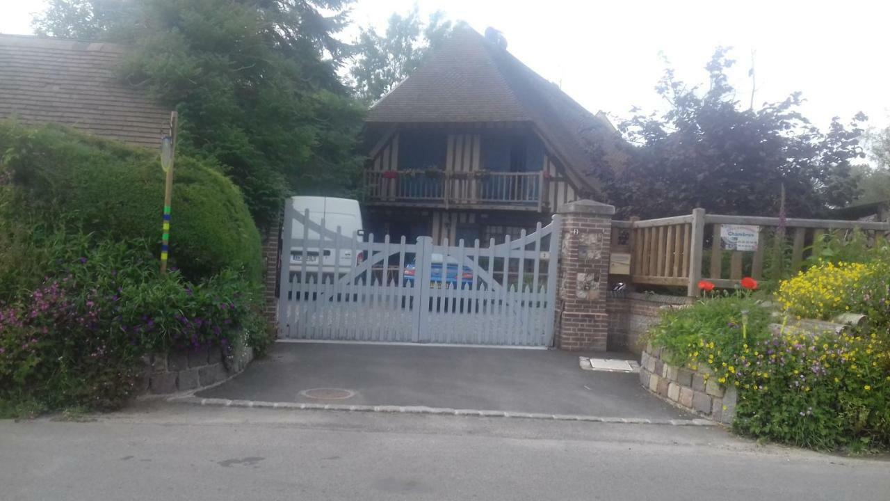 Chez Catherine - Chaumiere Normande Theuville-aux-Maillots Exterior photo